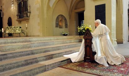 Papst Benedikt XVI. tritt zurück – Bischof von Fulda würdigt Größe der Entscheidung